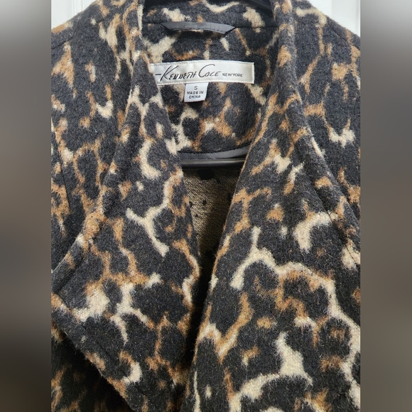 Kenneth Cole Cheetah Print Sweater Sleeve Coat - Picture 6 of 13